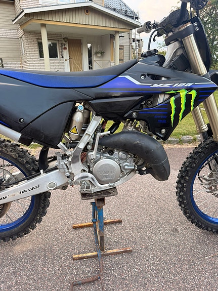 Yamaha Yz 125 7 of 11