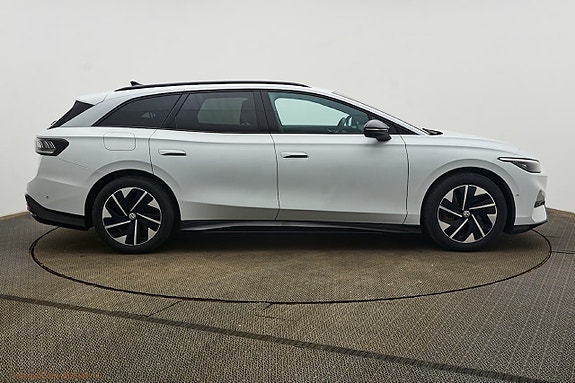 Volkswagen ID.7 6 of 14