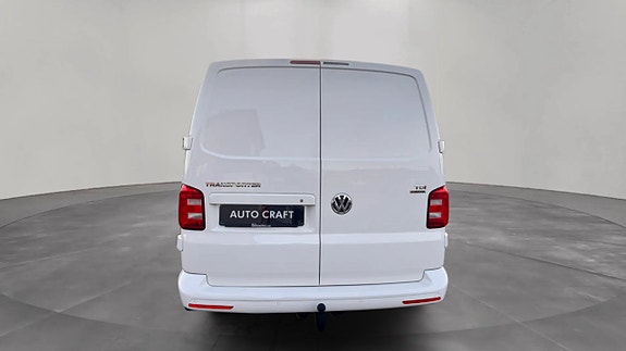 Volkswagen Transporter 6 of 13