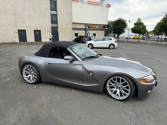 BMW Z4 4 of 7