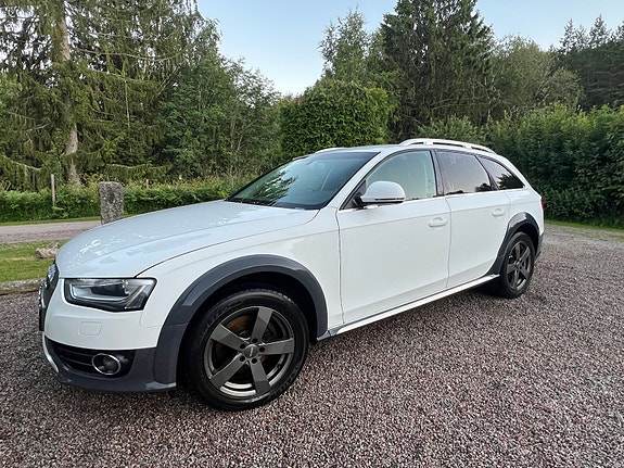 Audi A4 allroad 3 of 4