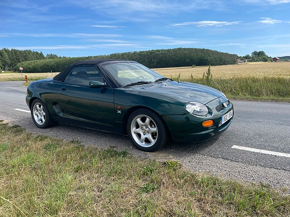 MG F 4 of 4