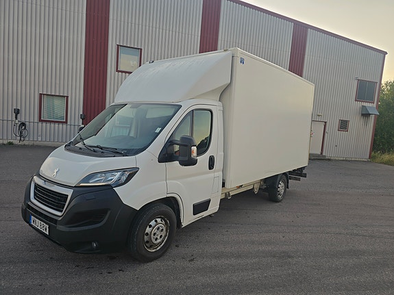 Peugeot Boxer 2 of 7