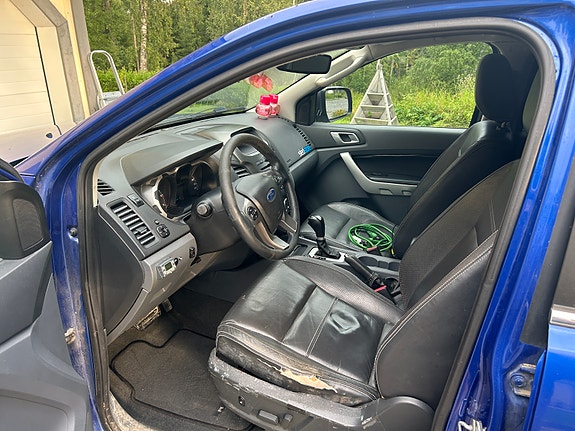 Ford Ranger 3 of 4