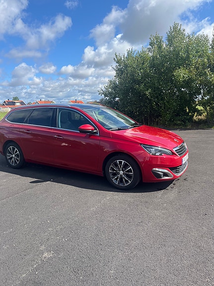 Peugeot 308 SW 5 of 10
