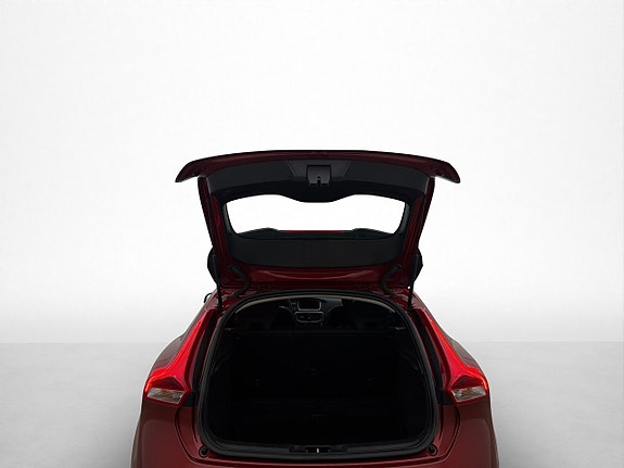 Volvo V40 22 of 22