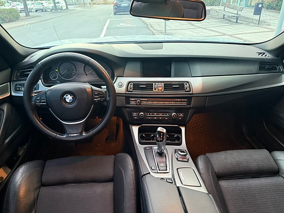 BMW 520d 5 of 7