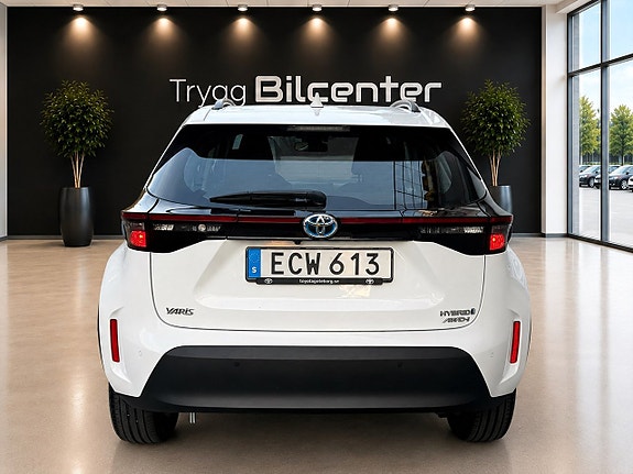 Toyota Yaris Cross 4 of 26