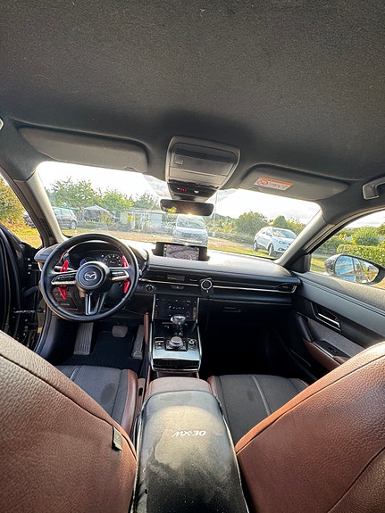 Mazda MX-30 11 of 23