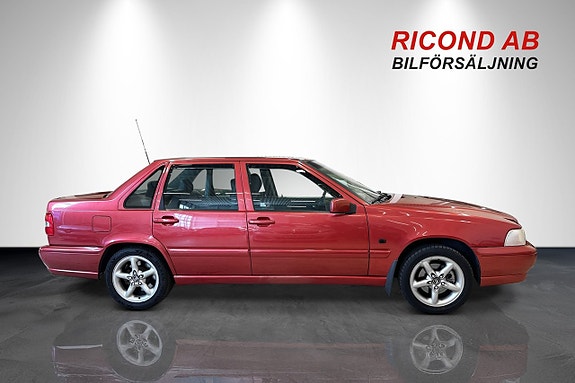 Volvo S70 2 of 21