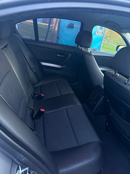 BMW 325d 6 of 9