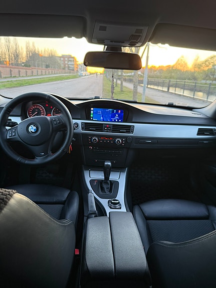 BMW 325d 9 of 9
