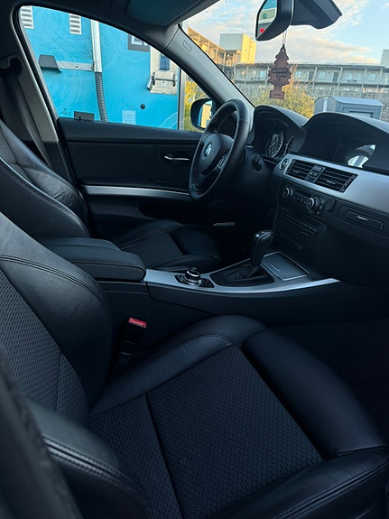 BMW 325d 7 of 9