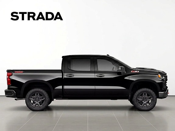 Chevrolet Silverado 1500 3 of 5