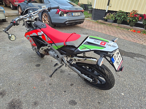 Aprilia SX50 3 of 4