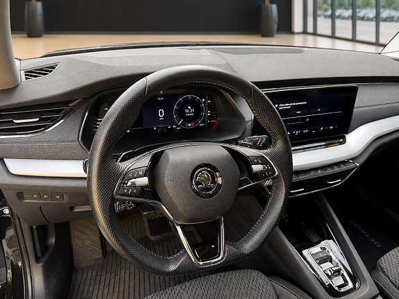 Skoda Octavia 14 of 30