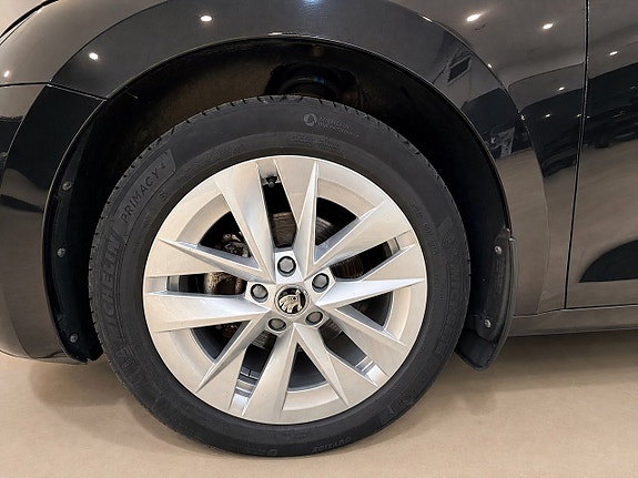Skoda Octavia 9 of 30