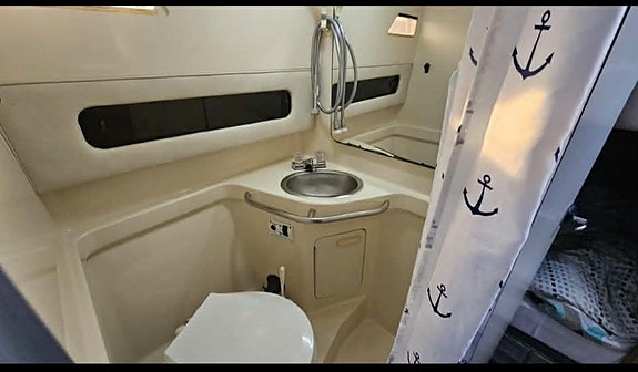 Searay 27 Sundancer 5 of 12
