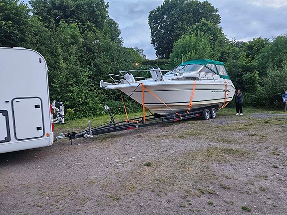 Searay 27 Sundancer 10 of 12