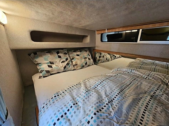 Searay 27 Sundancer 4 of 12