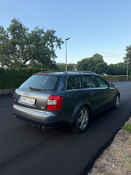 Audi A4 6 of 10