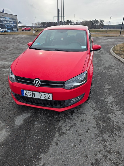 Volkswagen Polo 2 of 6