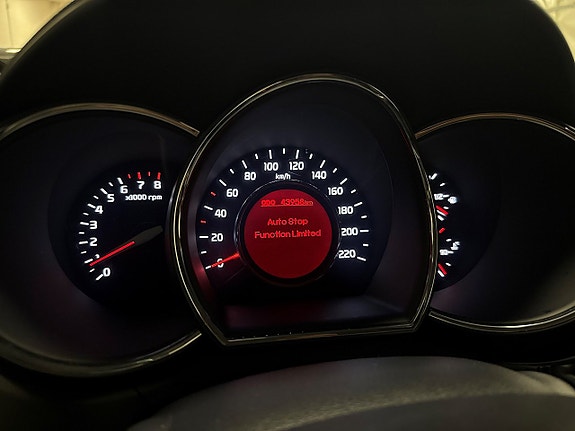 Kia Rio 13 of 22