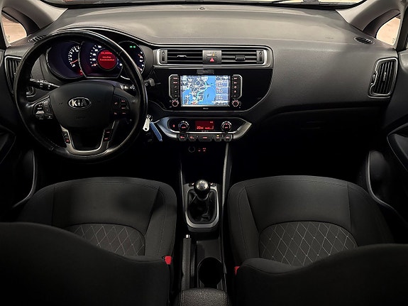 Kia Rio 6 of 22