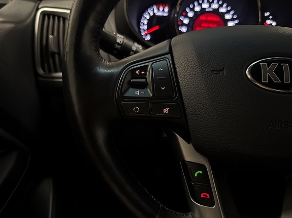 Kia Rio 15 of 22
