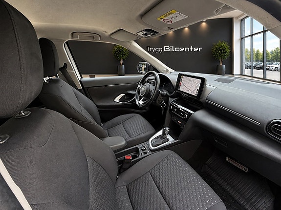 Toyota Yaris Cross 18 of 22