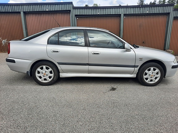 Mitsubishi Carisma 6 of 7