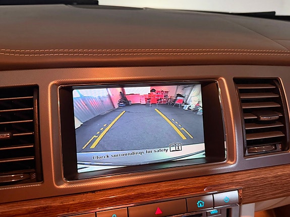 Jaguar XF 21 of 29
