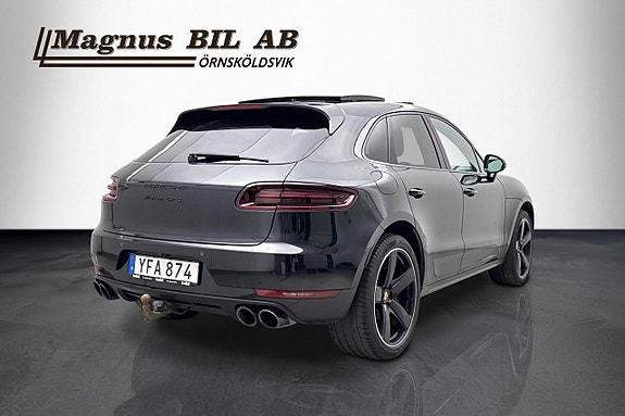 Porsche Macan GTS 5 of 18