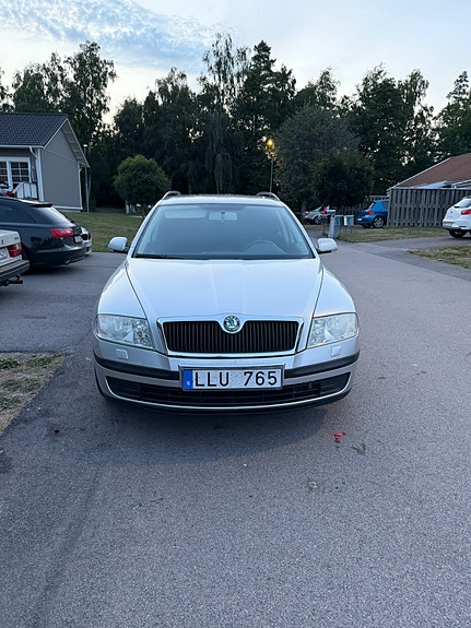 Skoda Octavia 7 of 9