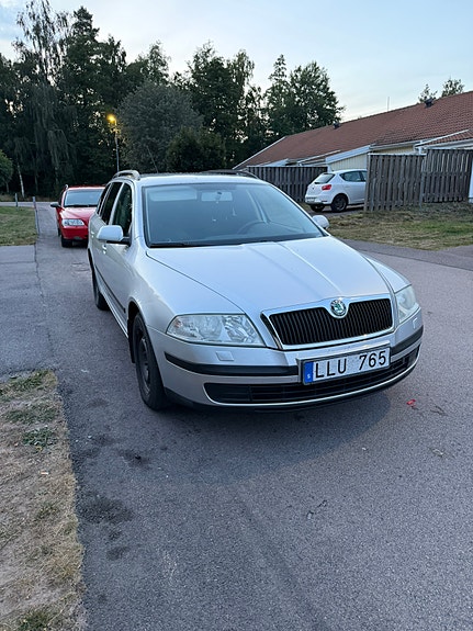 Skoda Octavia 6 of 9
