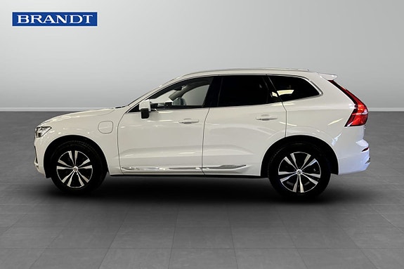 Volvo XC60 3 of 9