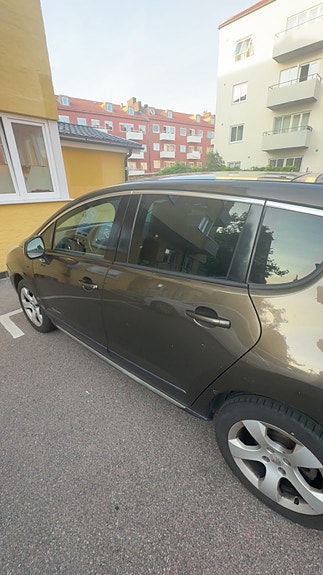 Peugeot 3008 3 of 6