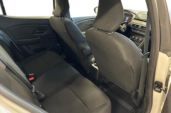 Dacia Sandero 9 of 21