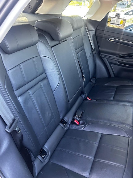 Land Rover Range Rover Evoque 8 of 8