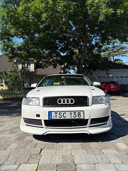 Audi A4 3 of 11
