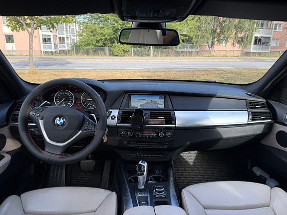 BMW X5 9 of 14
