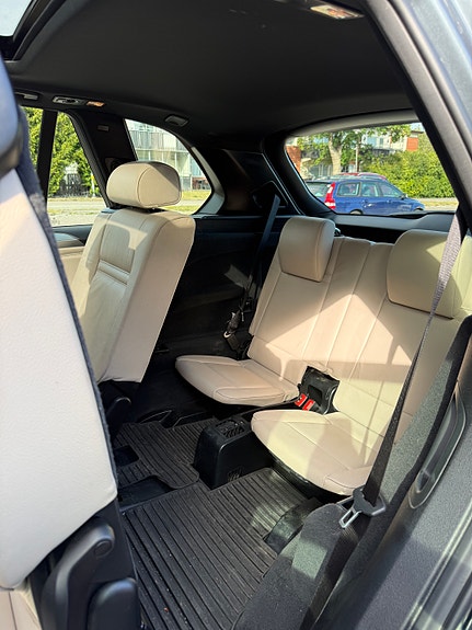 BMW X5 8 of 14