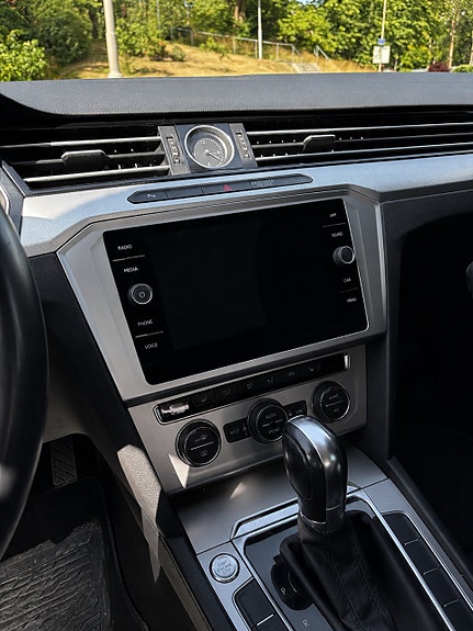 Volkswagen Passat 5 of 6