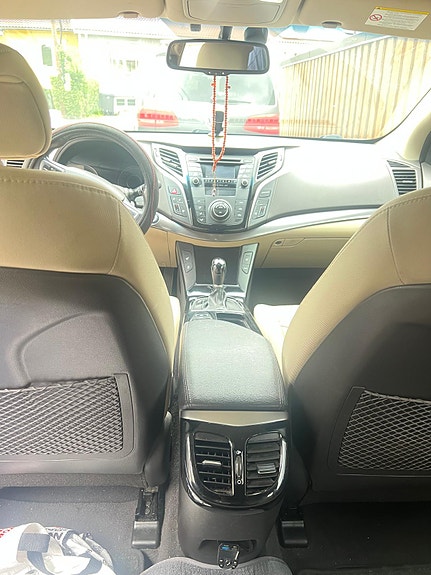 Hyundai i40 3 of 6
