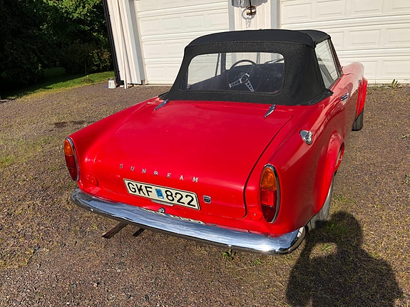 Sunbeam Alpine 2 of 5
