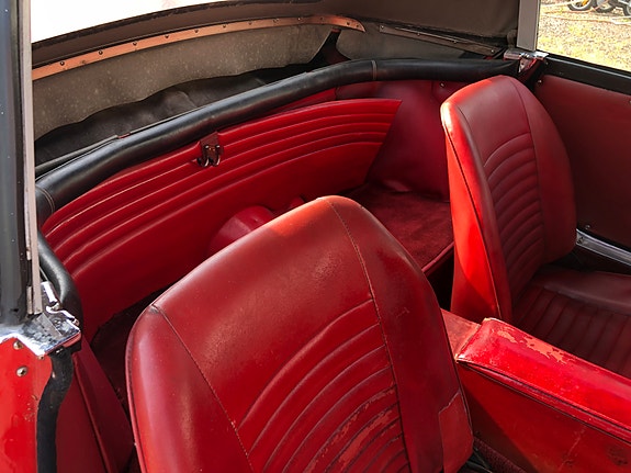 Sunbeam Alpine 4 of 5