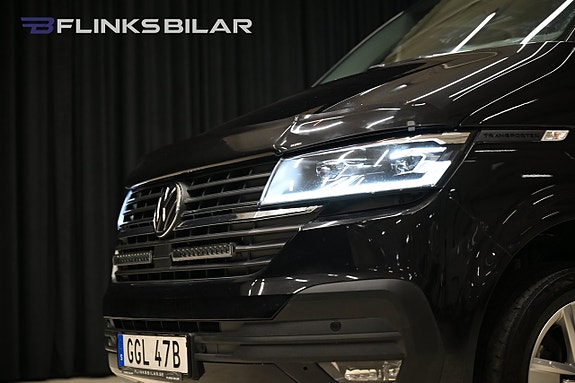Volkswagen Transporter 20 of 30