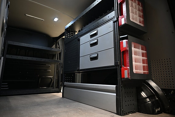 Volkswagen Transporter 14 of 30