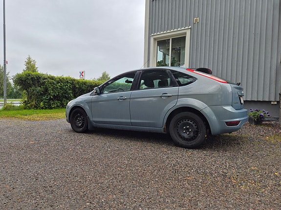 Ford Focus 4 of 5