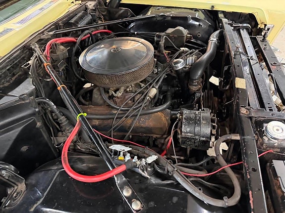 Cadillac Deville 21 of 22